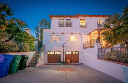 Mediterranean-Style Villa in Point Loma - Foto 48