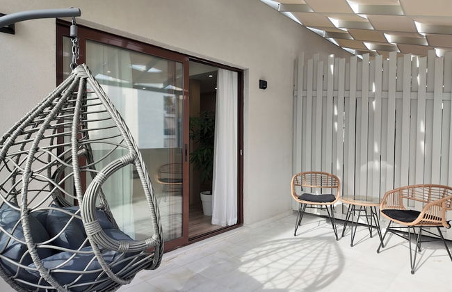 CC LUX Suites - Photo 63