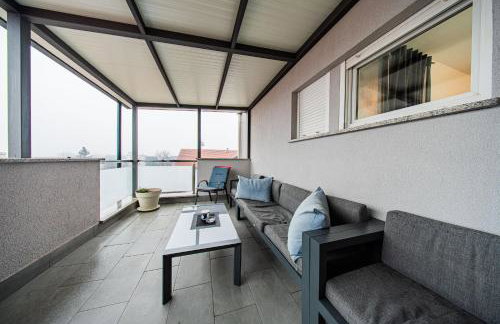 Flexible SelfCheckIns 203 - Zagreb - 2 Bedrooms - Loggia - Foto 4