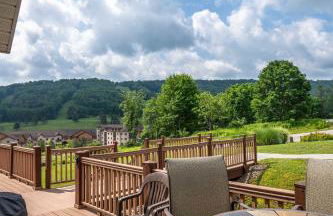 Updated townhome - Walk to Holiday Valley - Foto 41