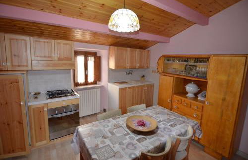 Cozy 2-Bed Apartment, Petrella - Foto 15