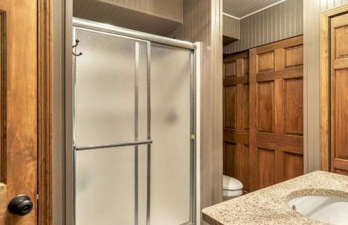 Tarnhouse Lakefront Cottage - Foto 19