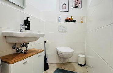 Moderne Wohnung nähe HBF-Lift-Tiefgarage-Contactless Check-in - Foto 23