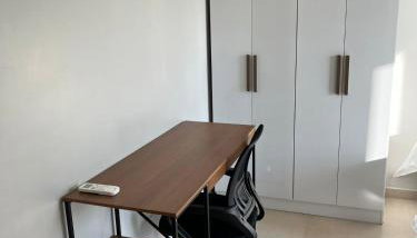 Studio Novo Individual com Sacada e Garagem em Camobi ao Lado da UFSM - Foto 3, wardrobe