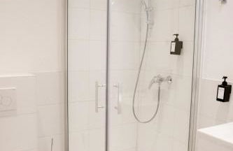 bonquartier - LUXAPT#1 Self Check-In mit Küche, Klimaanlage und Parkplatz - Foto 7