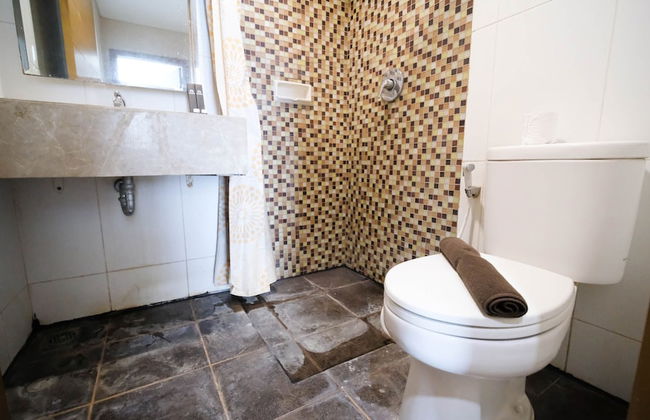 Spacious 3Br Apartment Connected To Cito Mall At Aryaduta Residence Surabaya - Photo 18