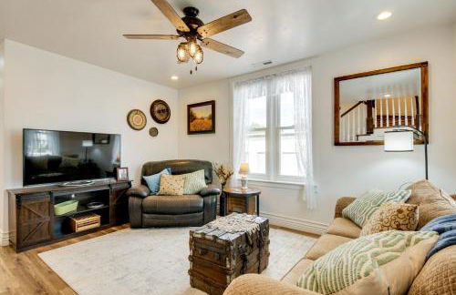 ATV and UTV Parking Spacious Home in Richfield! - Photo 2