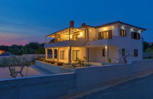 Luxury Apartments Villa Stina - Photo 3