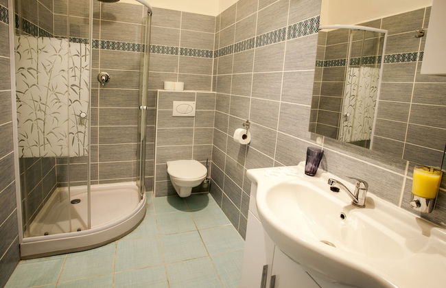 Downtown Apartments Prague - Photo 76