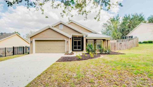 Spacious Home - Heated LED Pool & Ping Pong - Foto 2, Garden view