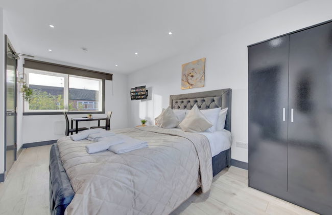 Captivating 1-bed Studio in Feltham - Foto 4