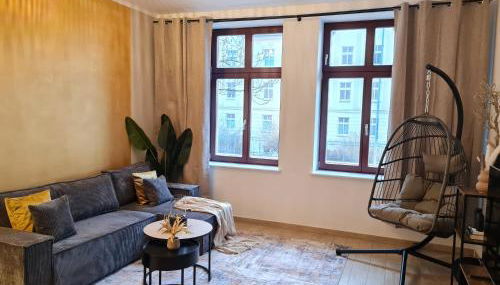 SAFAN Riverside I Chakalaka Afrika I Altstadt & Elbe - Foto 5