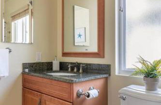 Ocean View Retreat Mins to Beaches & Trails - Photo 3