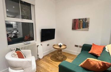 Lambeth 2BR Apartment Free Parking & WiFi - Foto 17