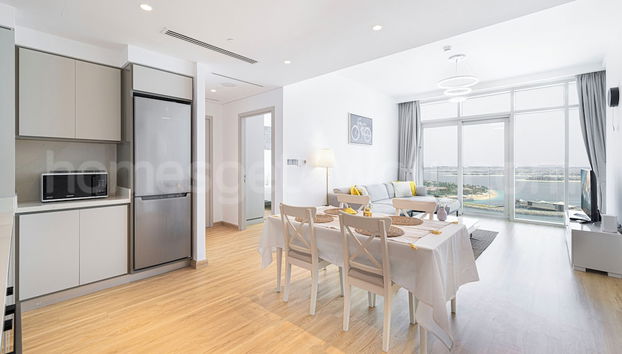 Homesgetaway-SunriseBay Emaar Beach ront - Photo 5, In-room dining