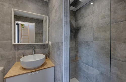 La Chambrote - Maison cosy avec spa privatif - Foto 7