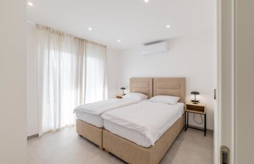 Bracera Luxury Apartments - Photo 33