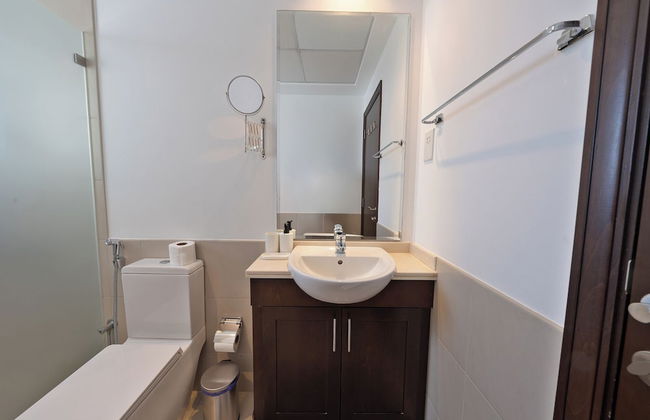 Luxury Short Term Stay 2BHK plus Maids - RANCHES - Foto 26