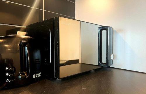 Modern High-Rise Flat in Media City! 2 Beds, 2 Baths - Foto 25