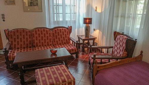 Archontiko Taxiarches Kymi Evia - Foto 4