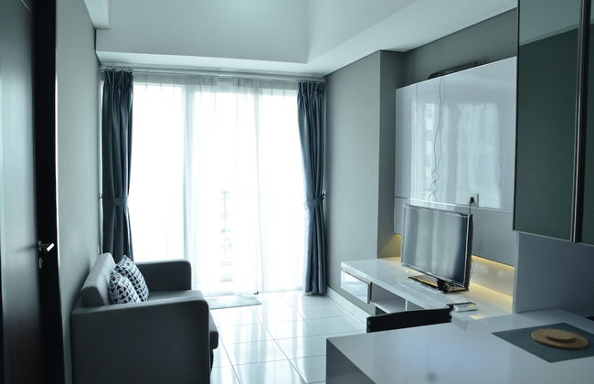 Homey and Comfy 1BR at Casa de Parco Apartment - Foto 23