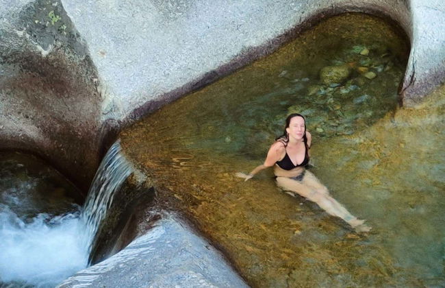 Tour en 4x4 por las piscinas naturales de la Garganta de los Infiernos - Foto 1