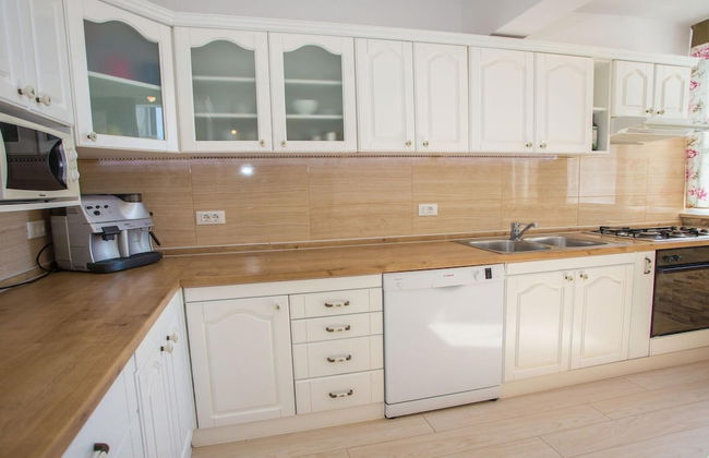 Beautiful Apartment in Prime Location - Foto 12