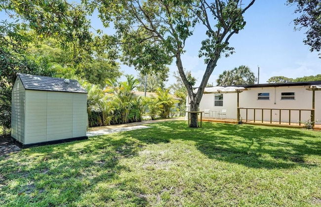 Modern Hallandale Apt w/ Backyard Near Beach - Foto 45