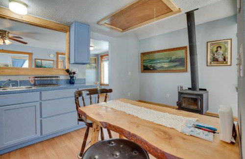 Secluded Washington Cabin Near Hikes and Lakes! - Foto 10