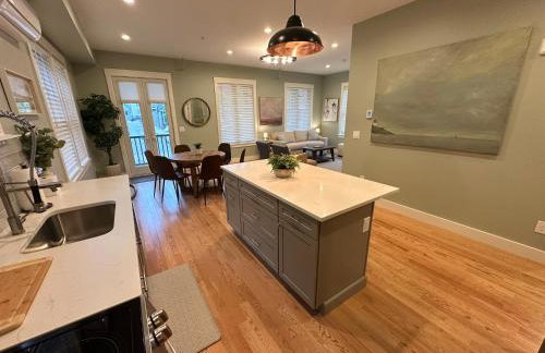 Brand New Construction! 3 Unit5 Bed Property - Foto 3