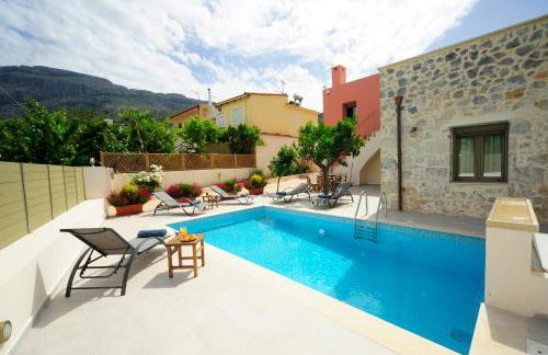 Hawk Villa, Timeless Village Escape with Pool, By ThinkVilla - Photo 4