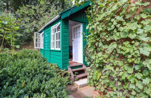 Warren Cottage - Photo 25