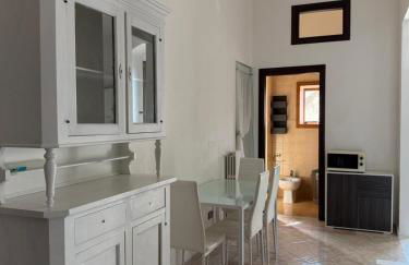 Modern 1st floor apartment with balcony - Casa Berto - Foto 10