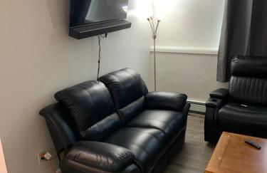 410 e45th 2 bedroom apartment - Photo 2