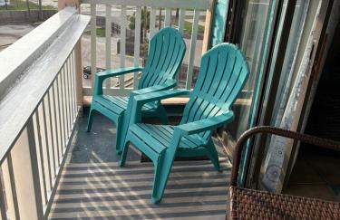 Corpus Christi North Beach Cozy Condo, 2 Heated pools and Balcony Ocean Views! - Foto 15