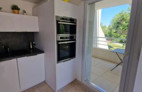 Spacieux et élégant T3 en bord de mer - Foto 26