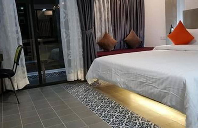 Katy Resident and Spa - Photo 11