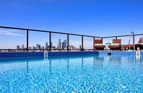 XL Studio - Modern Studio with Rooftop Pool - Foto 42