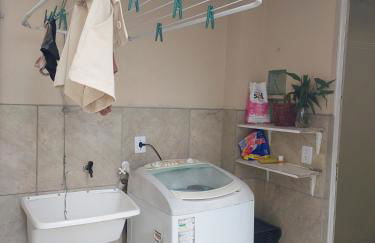 apartamento terreo, 2 quartos, 2 banheiros, 2 carros - Foto 50