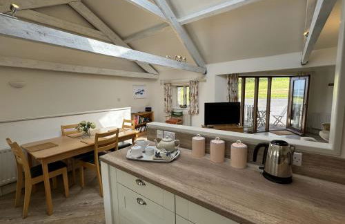 Barnfield - Beautiful Barn, River views, Close to Quay - Foto 10