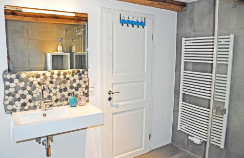 NEU angeboten Mönchguter Ferienhaus u Reetdach mit Kamin - Foto 34