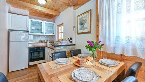 Nice Home In Lovrecan With Sauna - Foto 5