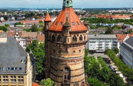 Ein Traum im Turm, historischer Wasserturm Worms - Foto 1