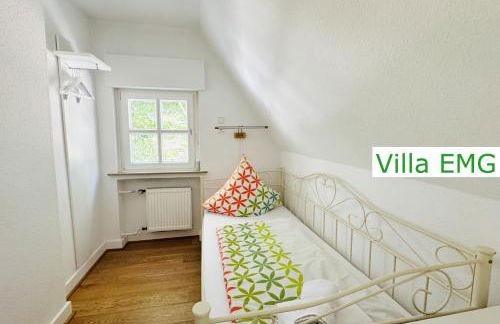 Luxus Ferienhaus Villa EMG Emsdetten nah Münster, Osnabrück, Rheine für Familien Gruppen bis 17 Personen, Pool, Whirlpool, Garten, Kamin, 6SZ - Foto 37
