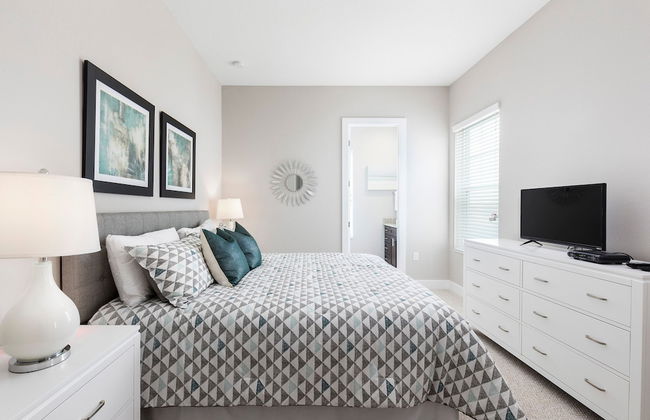 4 BR 4 BA Villa 5min Disney Family Getaway - Foto 15