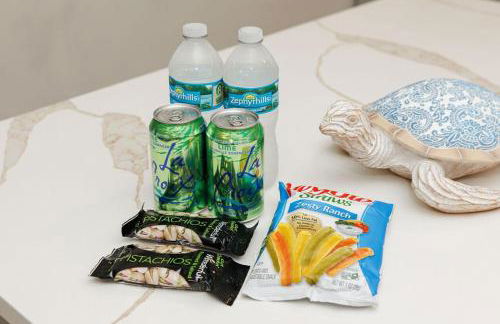 Light & Cozy Oasis with Private Pool and Hot Tub - Foto 42