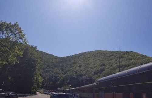 Serenity and Fun all in one in this Cozy Pocono Cabin - Foto 64