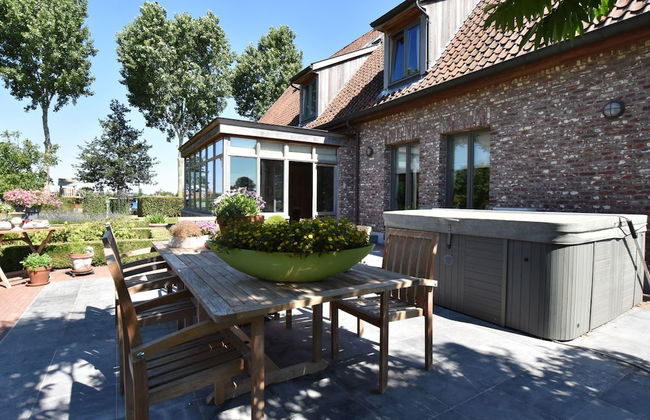 Tasteful Mansion in Lichtervelde with Hot Tub - Foto 15