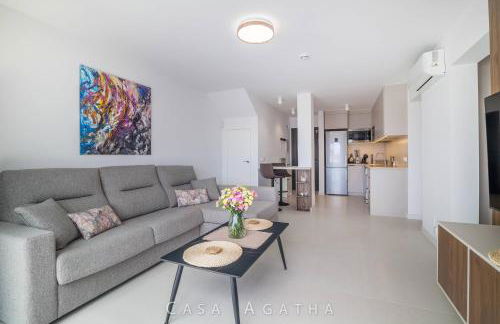 CASA AGATHA - 3 terraces, AC, tv channels, 2 bedrooms & bathrooms, heated pool - Foto 15