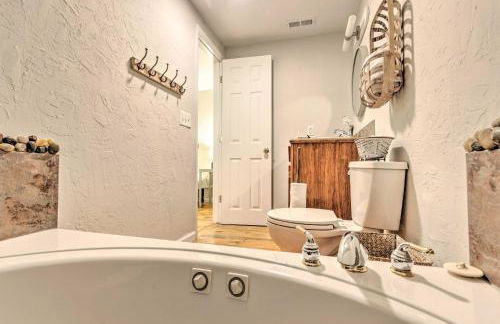 Upscale Rustic Duplex on Stream, Near Blowing Rock - Foto 23